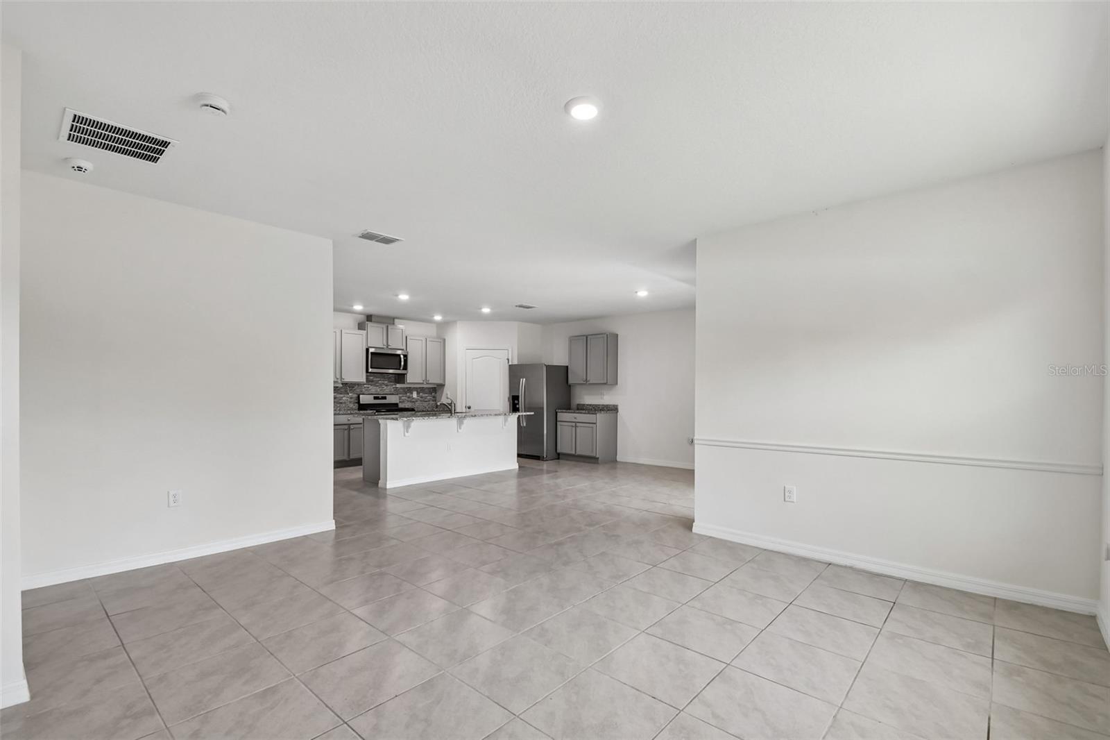 Image 19 of 64 For 727 Lazio Circle