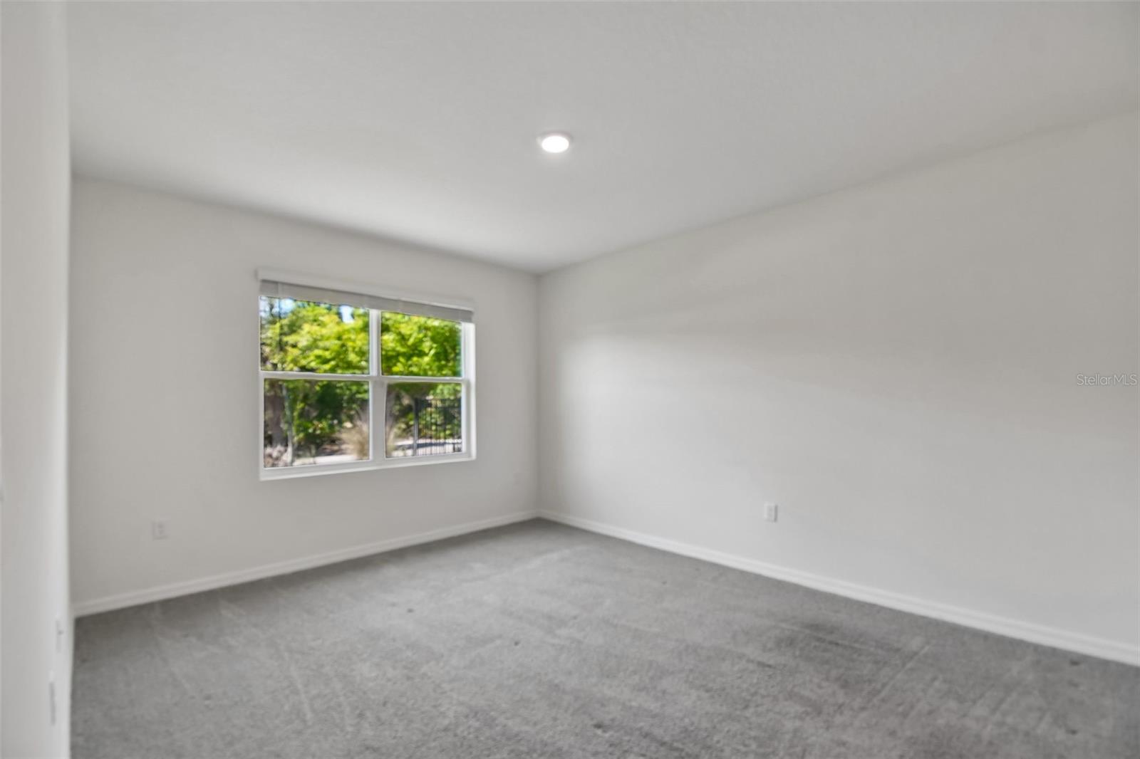 Image 25 of 64 For 727 Lazio Circle