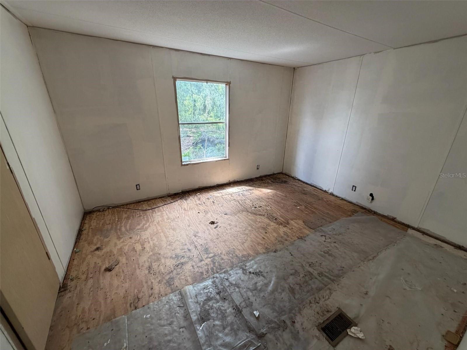 Image 13 of 19 For 3726 County Road 507