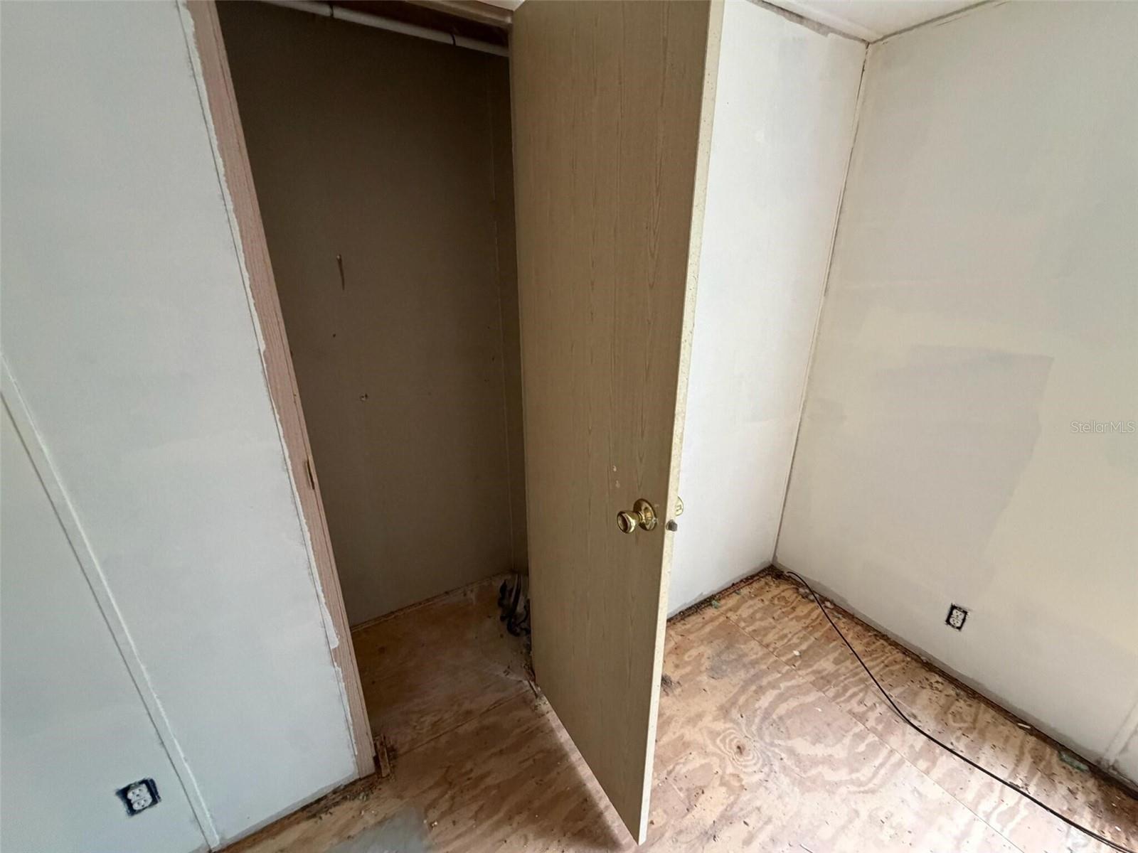 Image 14 of 19 For 3726 County Road 507