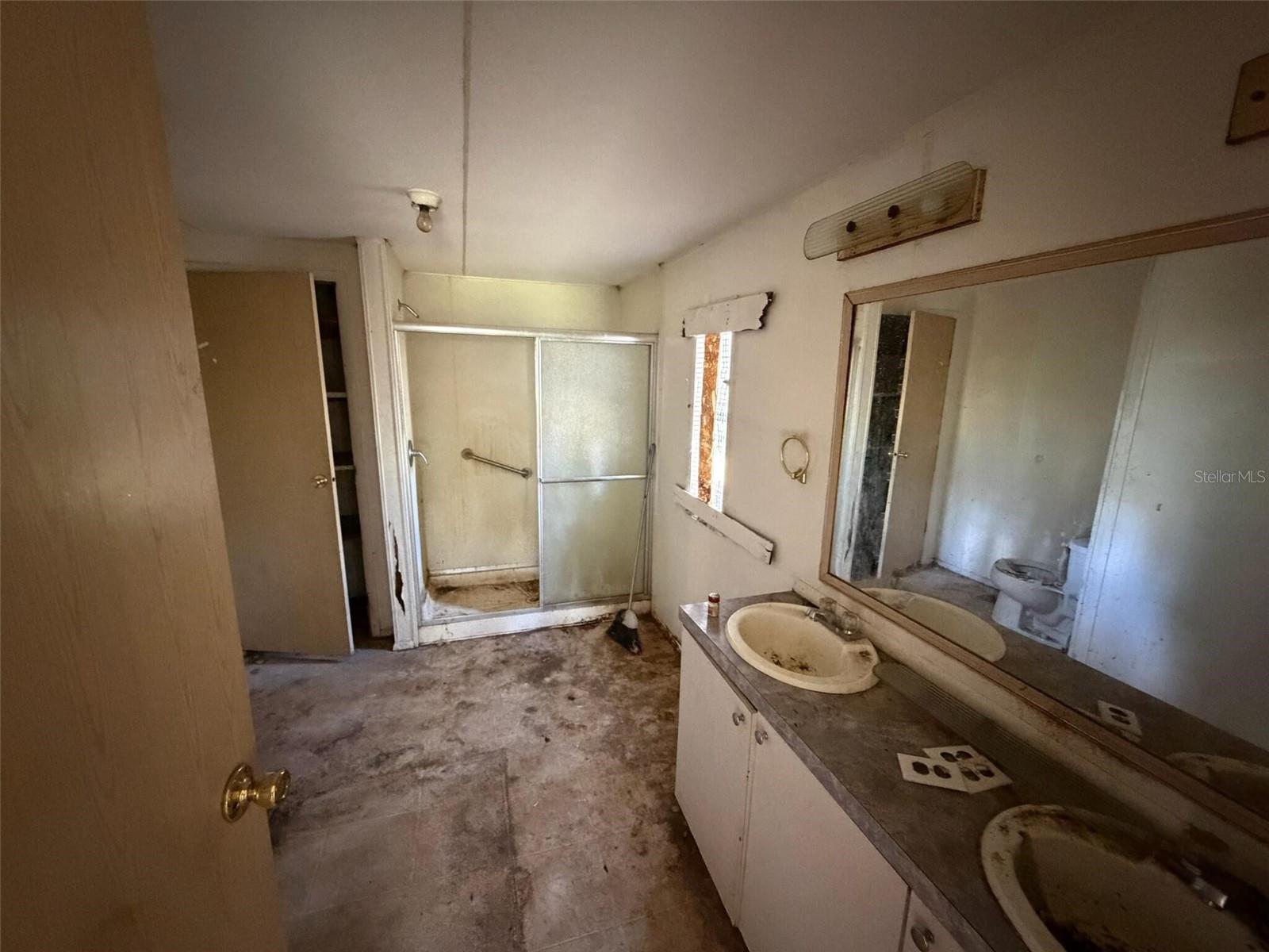 Image 18 of 19 For 3726 County Road 507