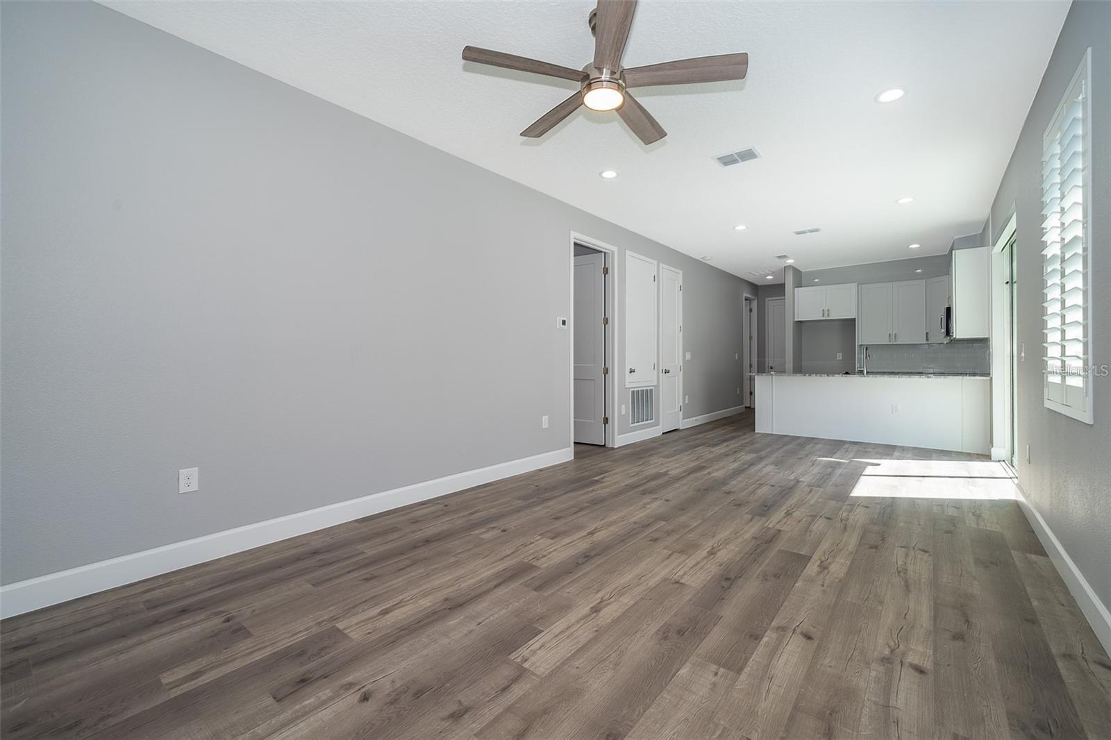 Image 22 of 31 For 617 Grant Street