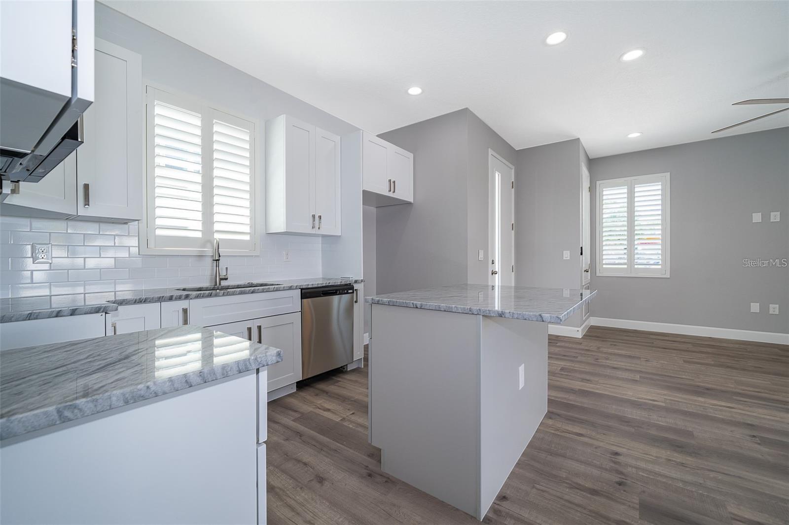 Image 5 of 31 For 617 Grant Street