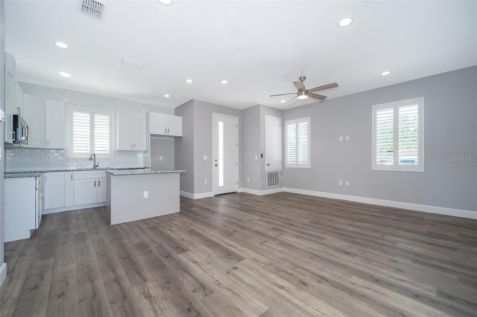 Image 6 of 31 For 617 Grant Street