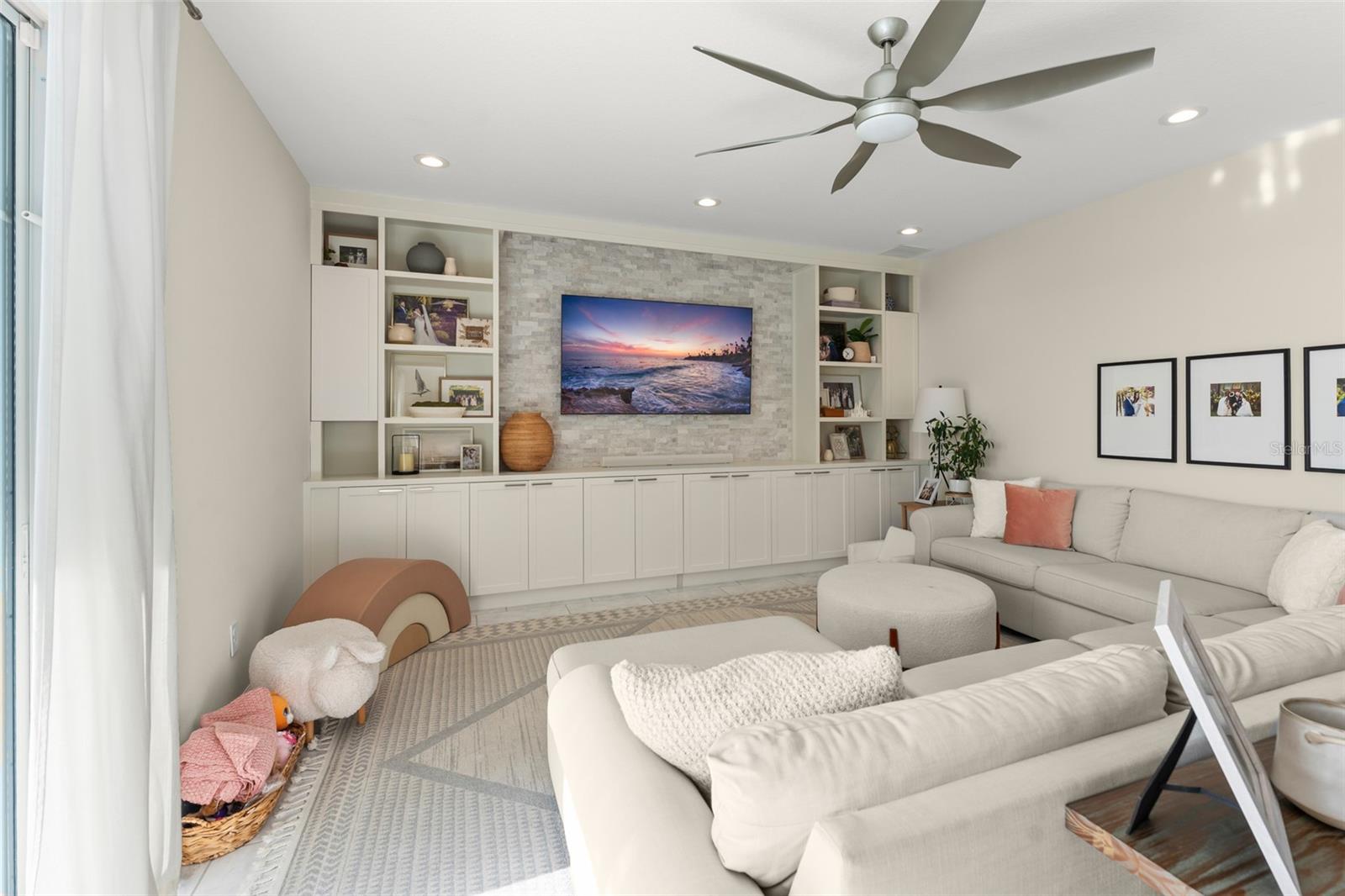 Image 18 of 53 For 1834 Southern Red Oak Ct