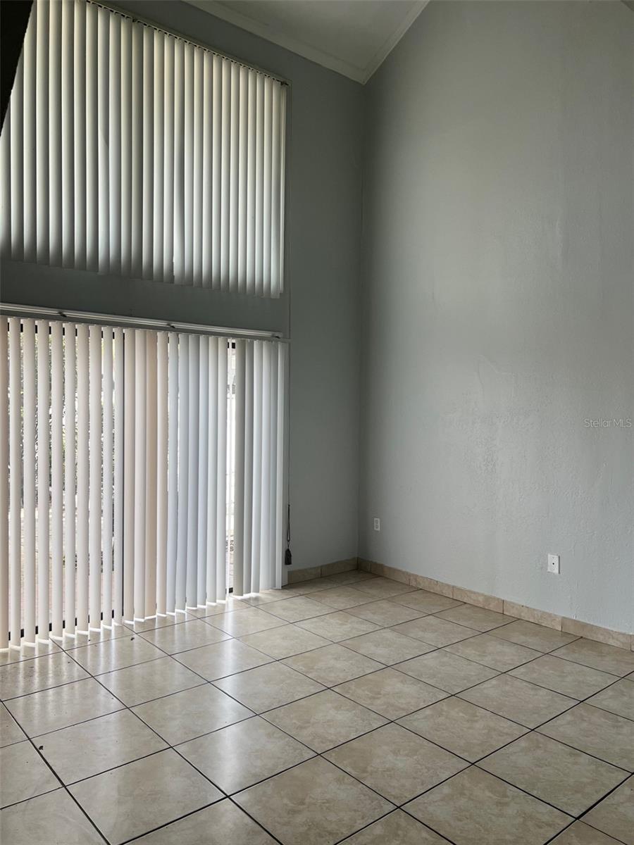 Image 5 of 8 For 10274 Turkey Lake Road B18