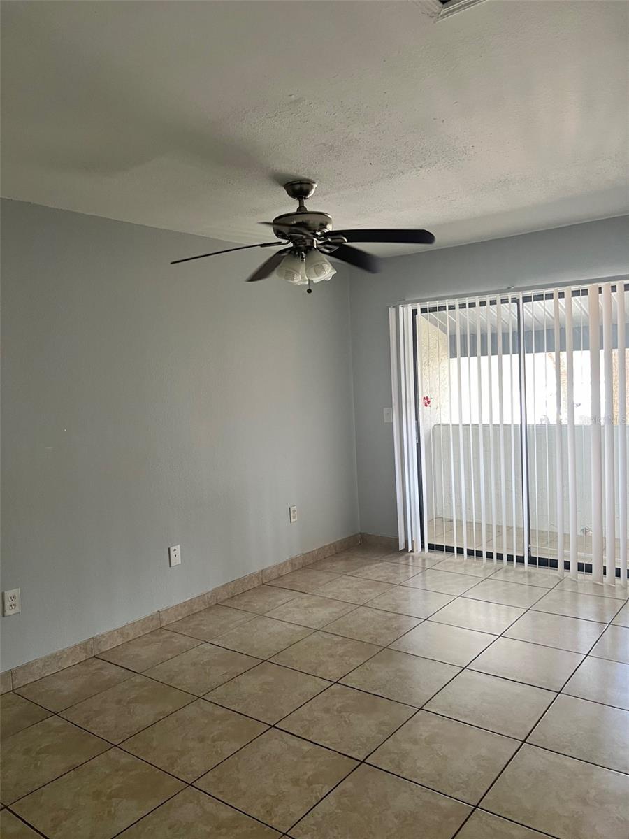 Image 7 of 8 For 10274 Turkey Lake Road B18