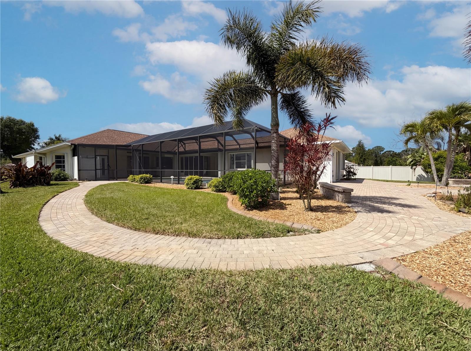 Image 45 of 46 For 1100 Oleander Street