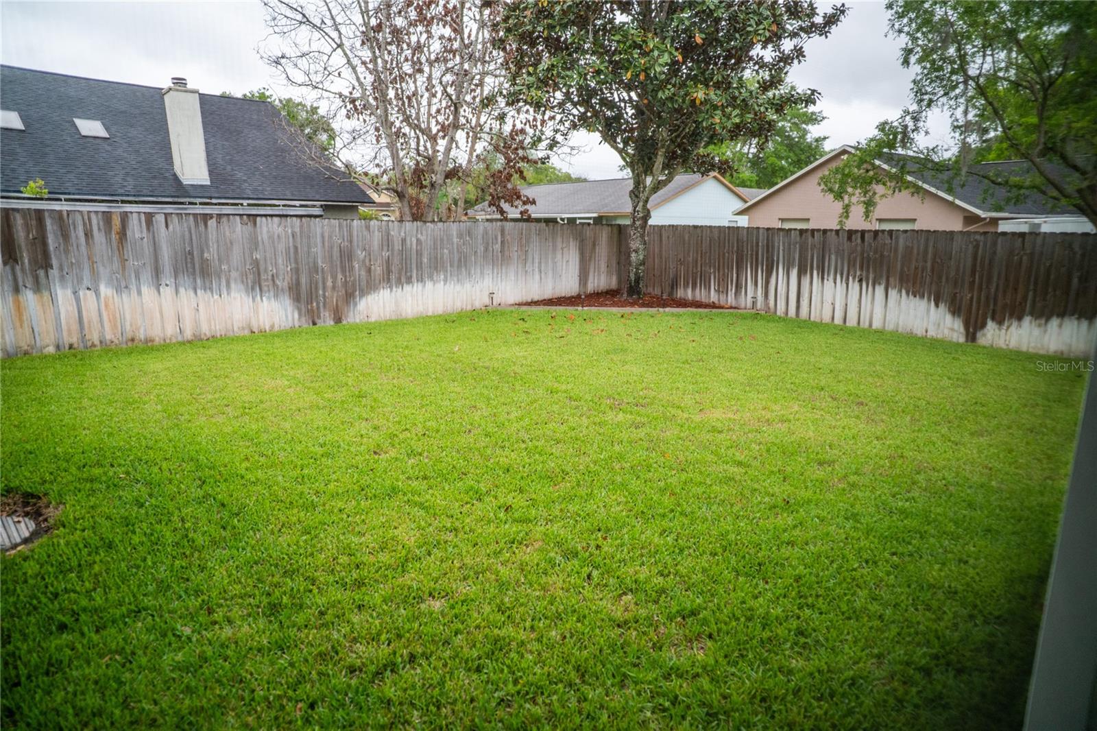 Image 13 of 25 For 8809 Hunting Bow Court