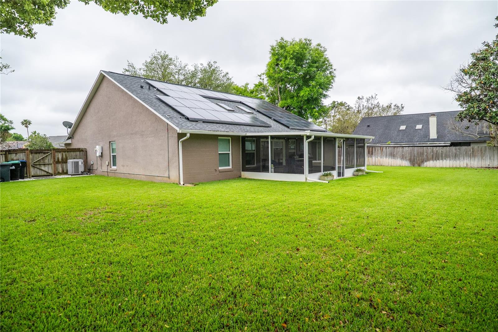 Image 16 of 25 For 8809 Hunting Bow Court