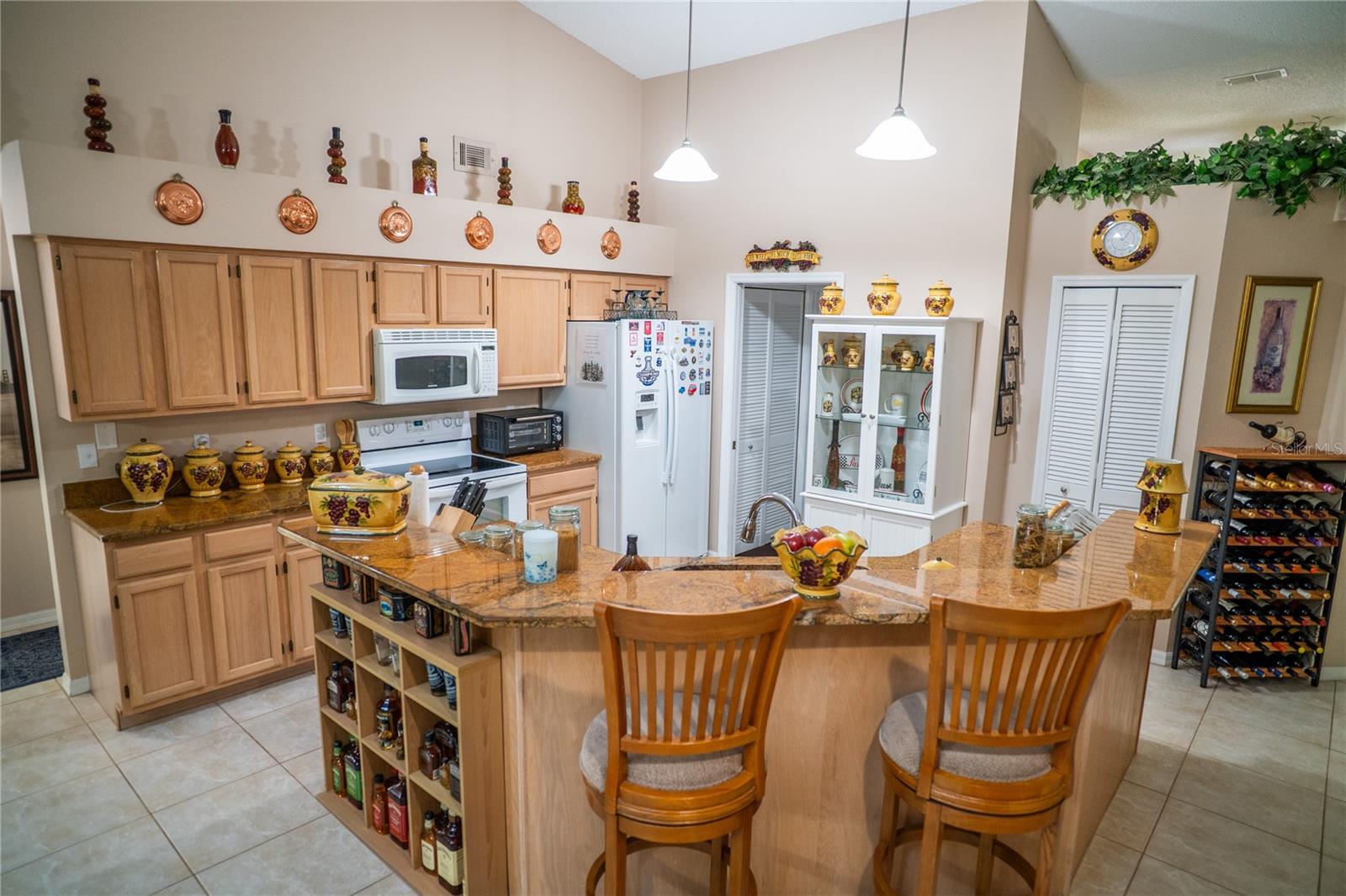 Image 6 of 25 For 8809 Hunting Bow Court