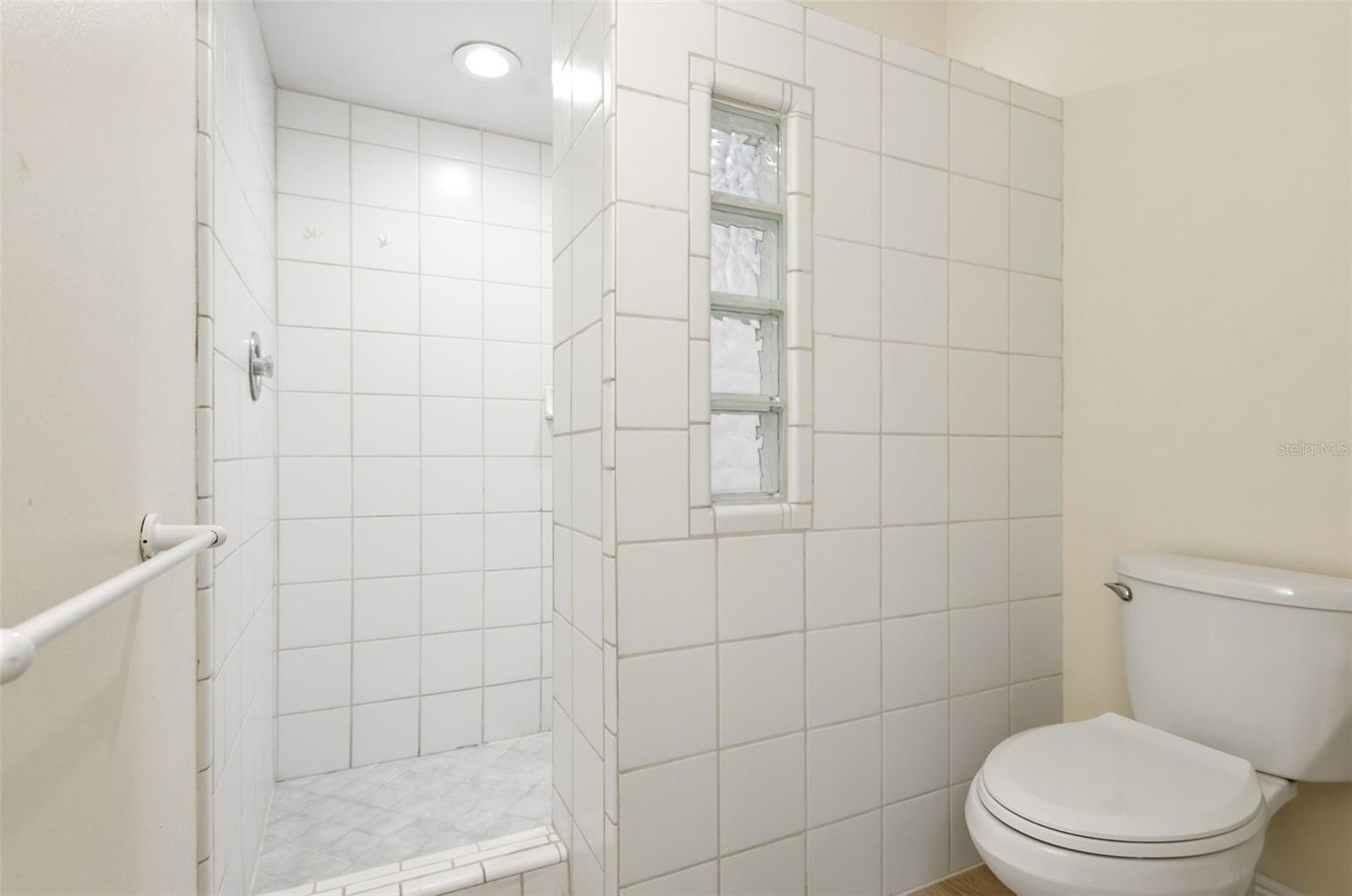 Image 27 of 55 For 7432 Sparkling Lake Rd