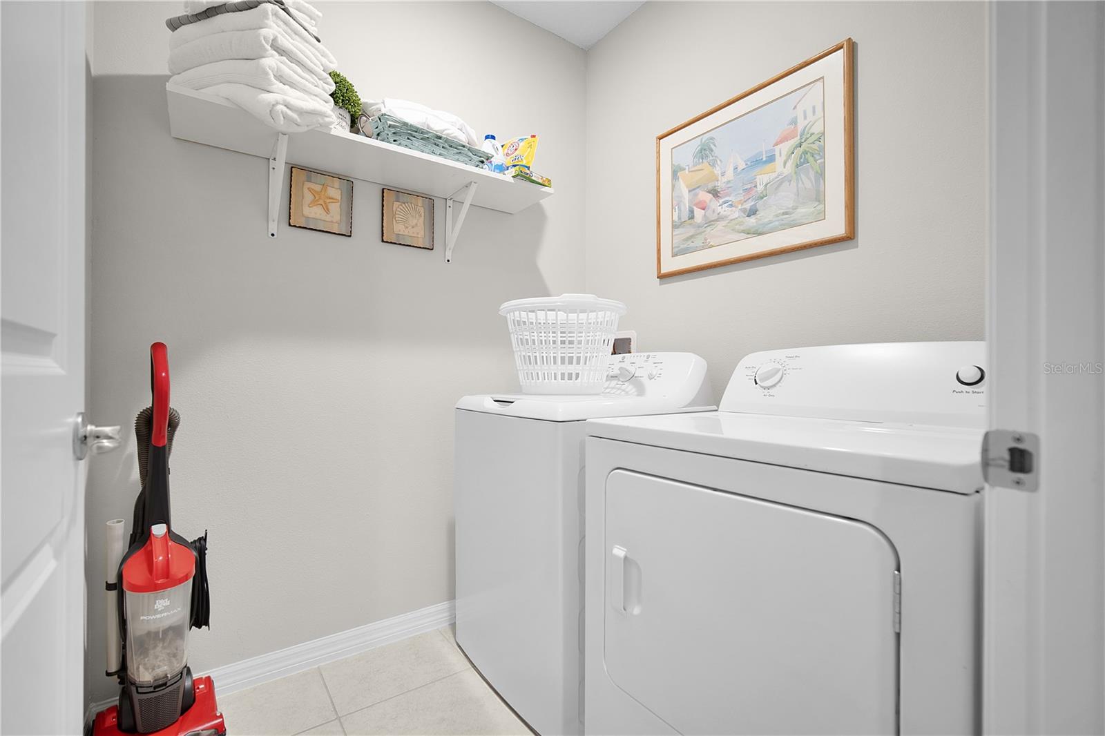 Image 27 of 37 For 418 Fleming Street