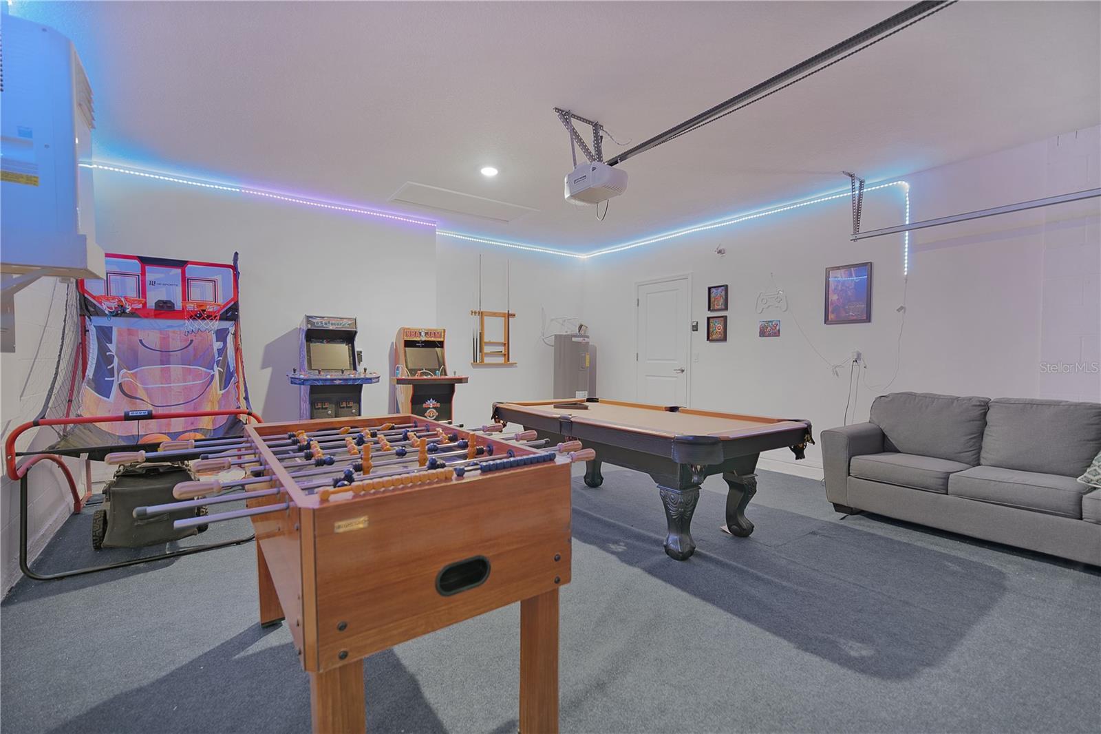 Image 31 of 37 For 418 Fleming Street