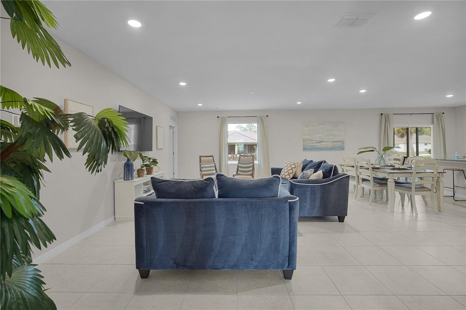 Image 6 of 37 For 418 Fleming Street