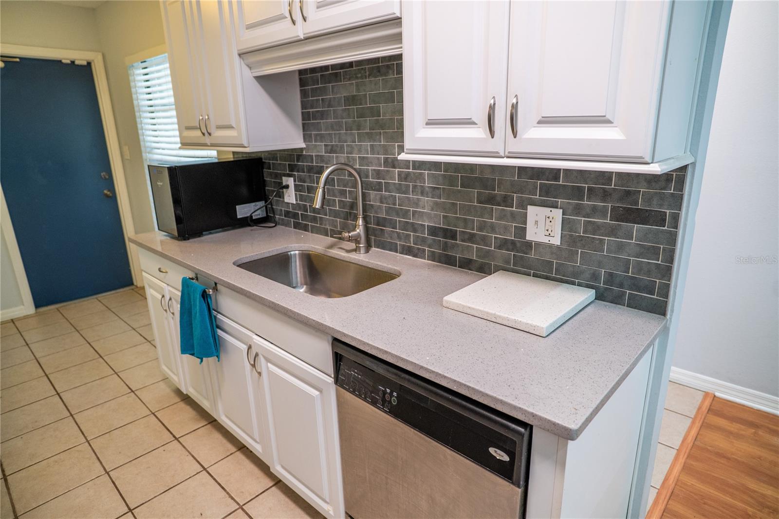 Image 7 of 24 For 7802 Richwood Drive