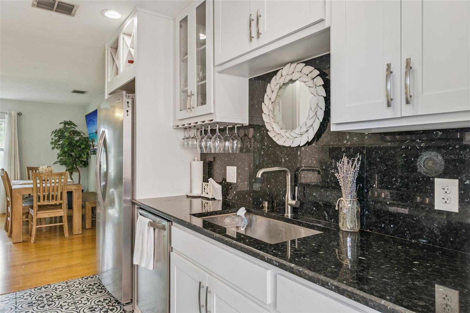 Image 10 of 20 For 124 Harding Street