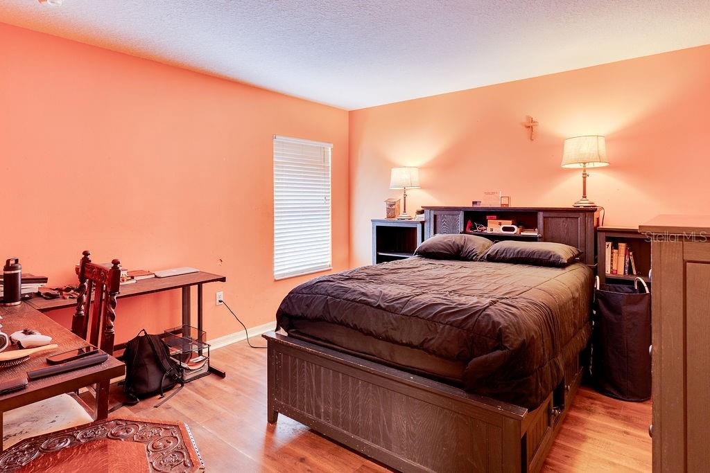 Image 27 of 32 For 349 Verdi Street