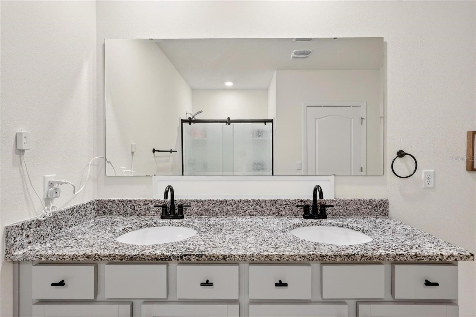 Image 30 of 48 For 3007 Staten Drive