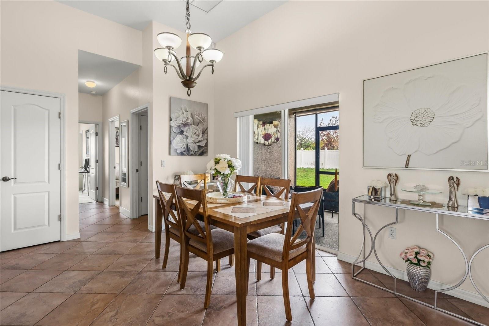 Image 15 of 40 For 3878 Wood Thrush Drive