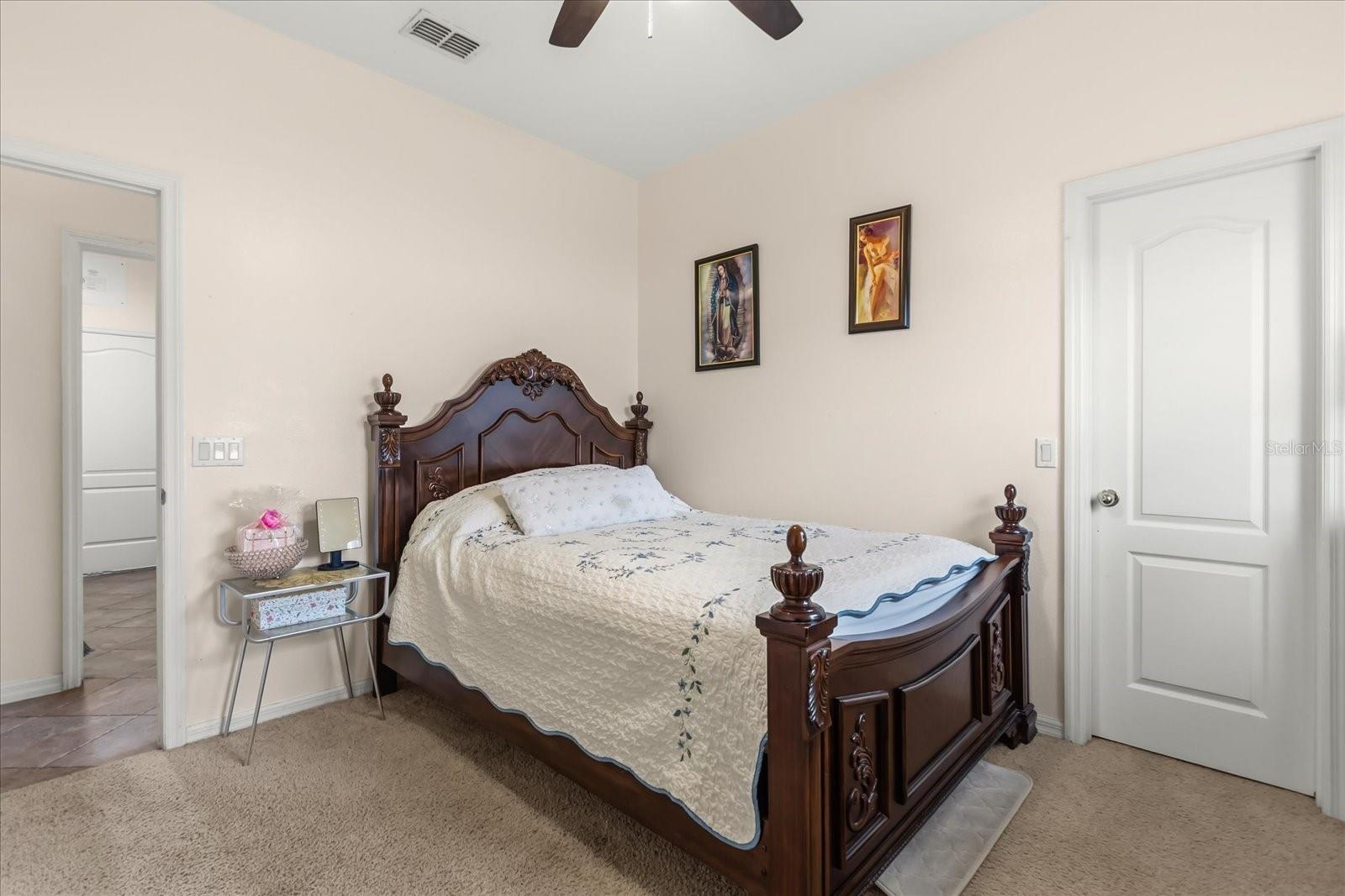 Image 24 of 40 For 3878 Wood Thrush Drive