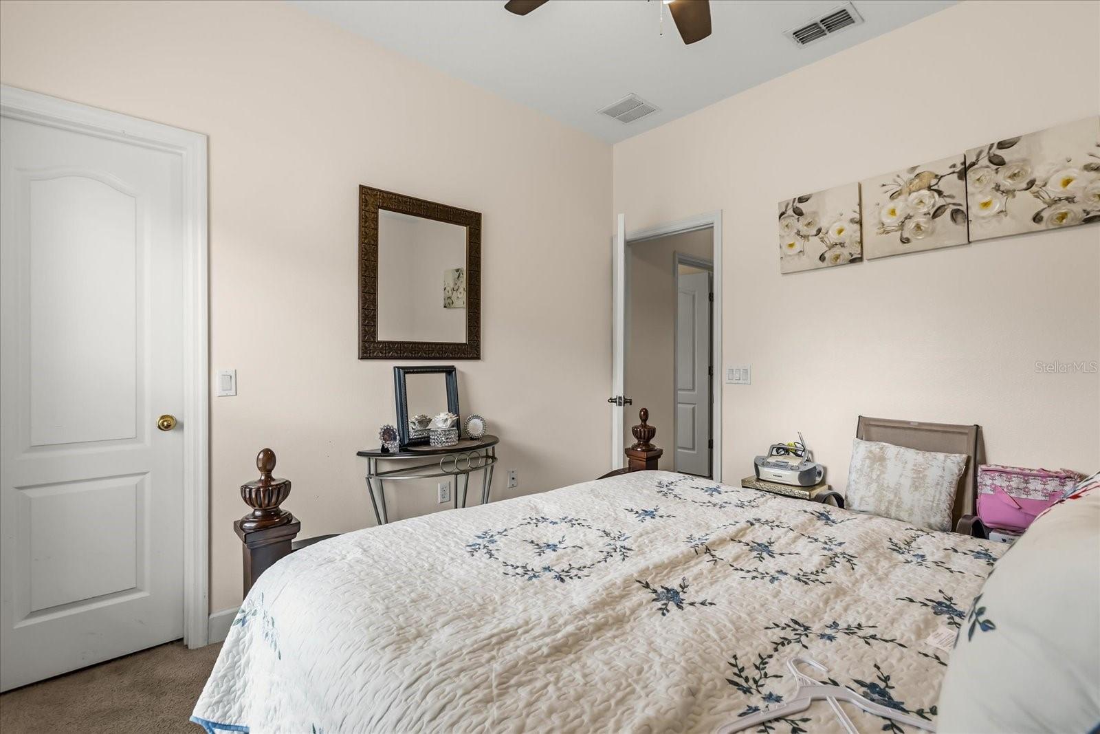 Image 26 of 40 For 3878 Wood Thrush Drive