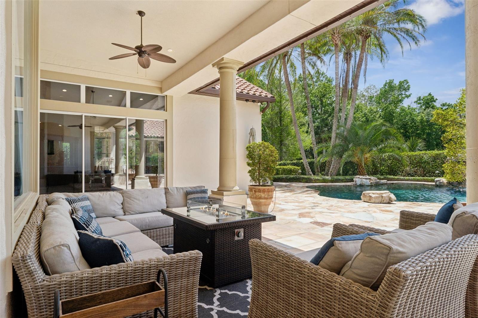 Listing photo id 20 for 3545 Legacy Hills Court