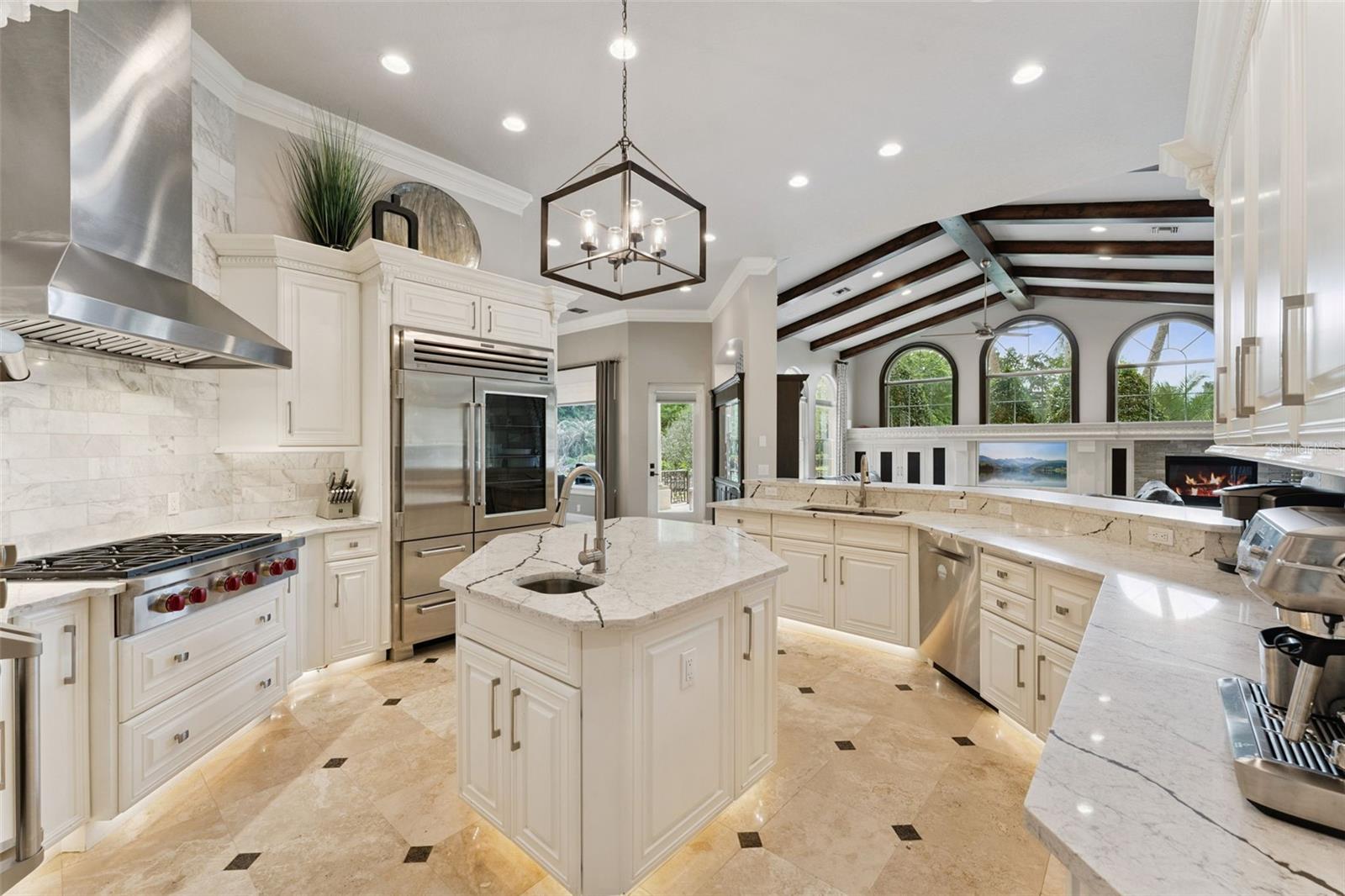 Listing photo id 30 for 3545 Legacy Hills Court