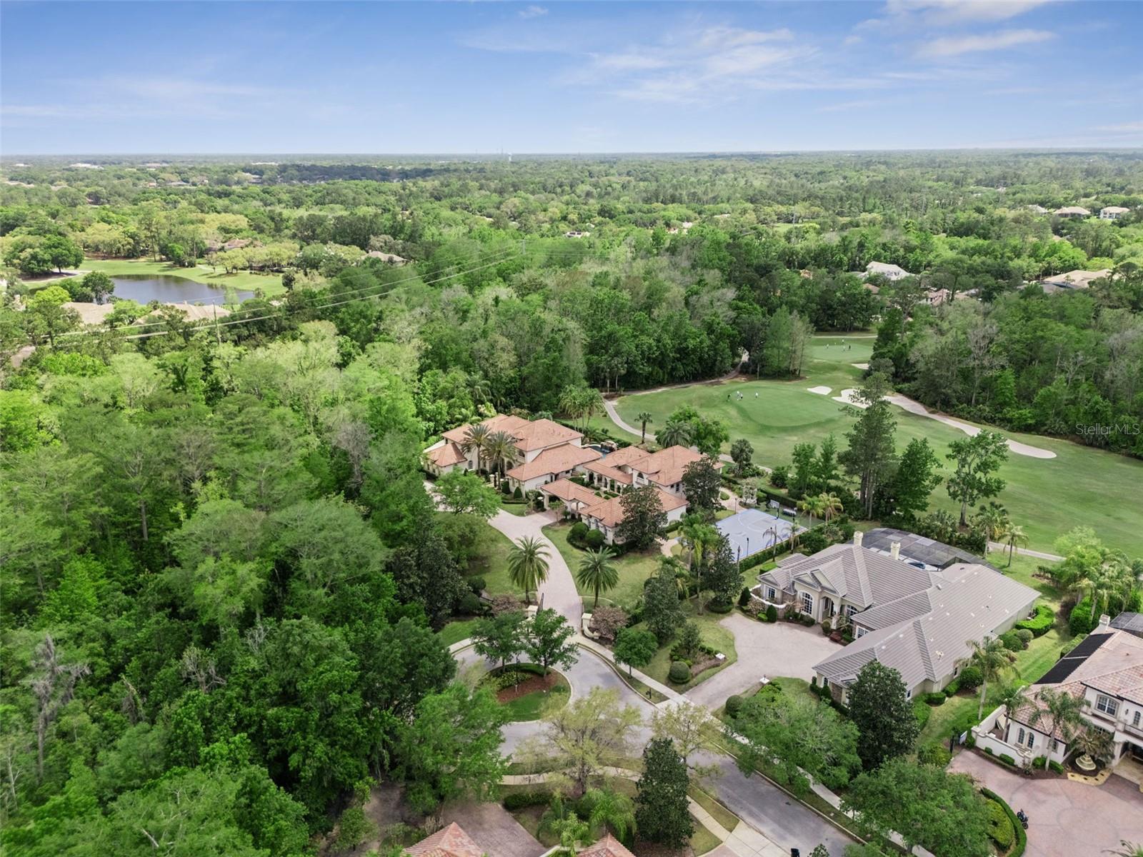 Listing photo id 2 for 3545 Legacy Hills Court