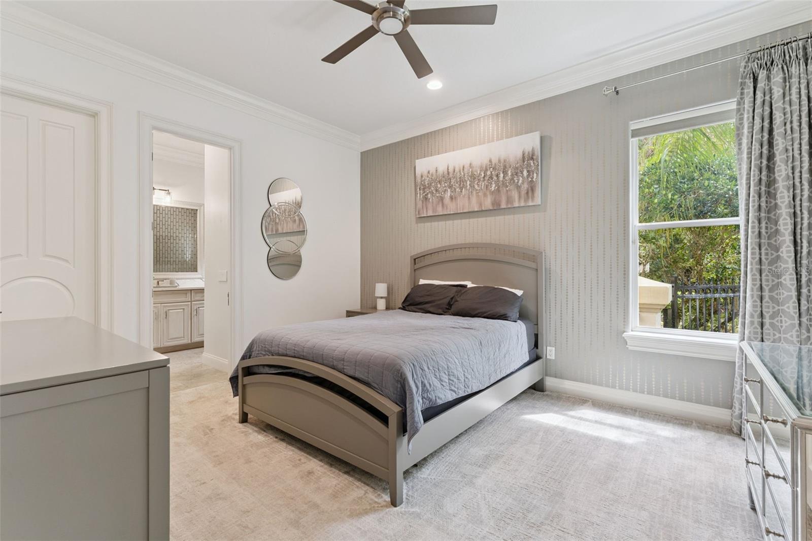 Listing photo id 47 for 3545 Legacy Hills Court