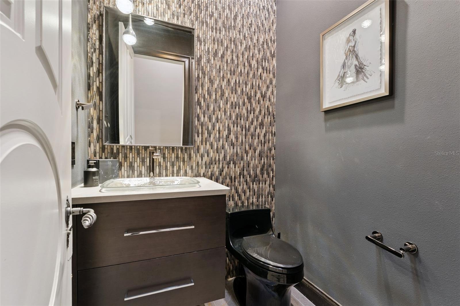 Listing photo id 56 for 3545 Legacy Hills Court