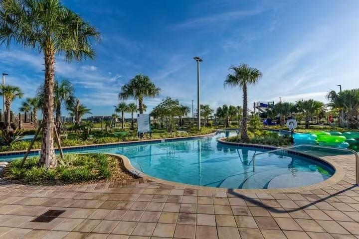 Image 42 of 56 For 4396 Quote Street