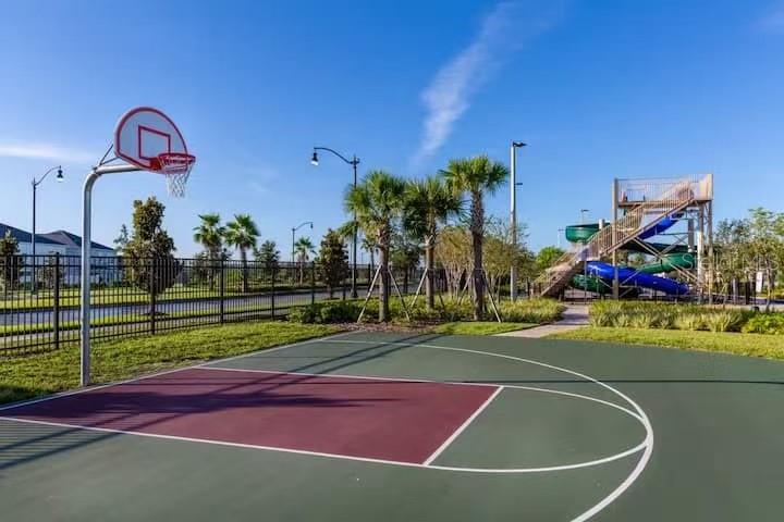 Image 54 of 56 For 4396 Quote Street