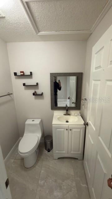 Image 14 of 37 For 633 Spring Oaks Boulevard