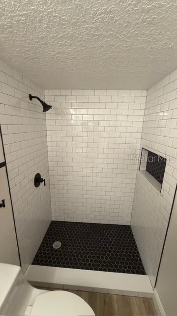 Image 34 of 37 For 633 Spring Oaks Boulevard