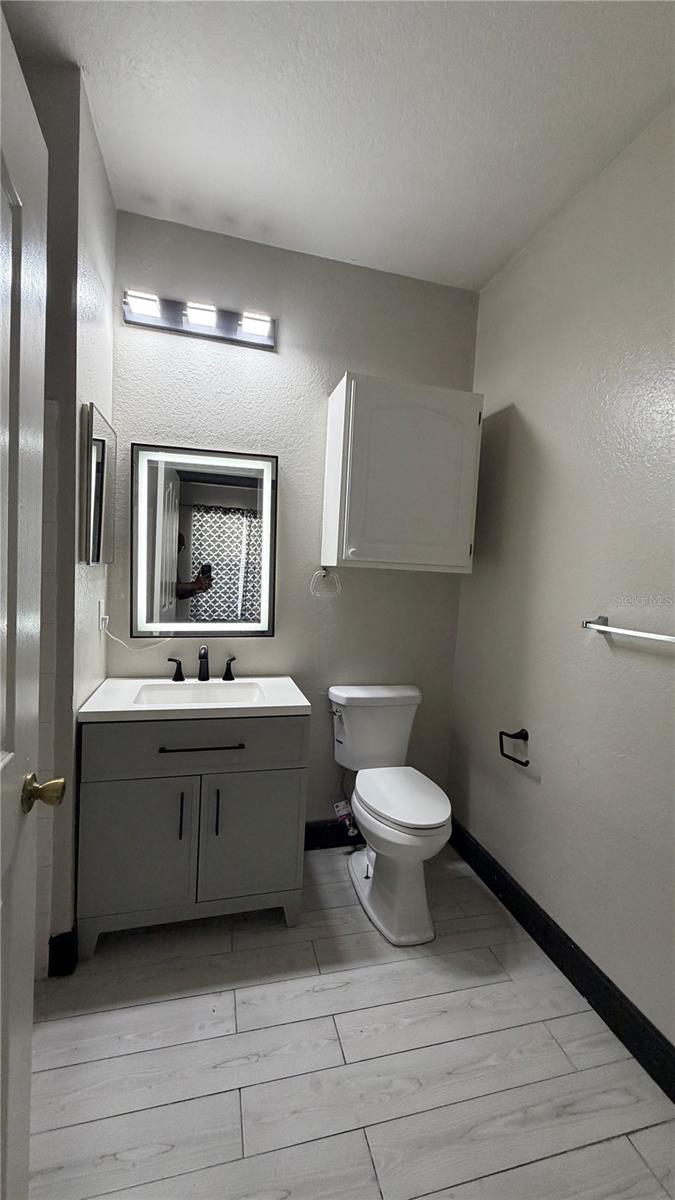 Image 21 of 38 For 2651 Maitland Crossing Way 102