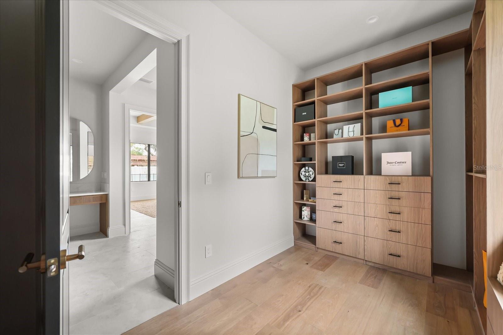 Image 49 of 87 For 2361 Mulbry Drive