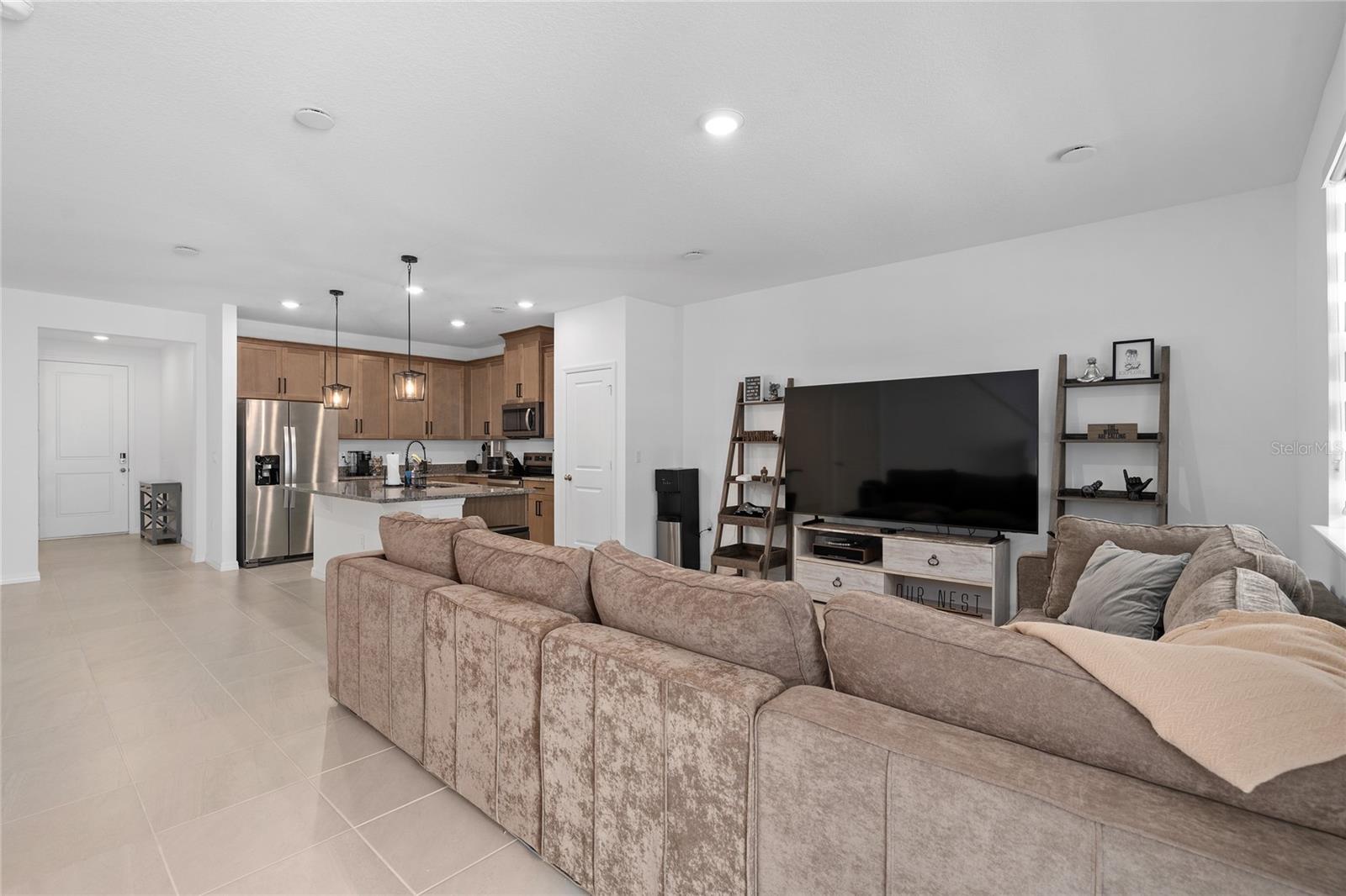 Image 15 of 44 For 655 Clark Street