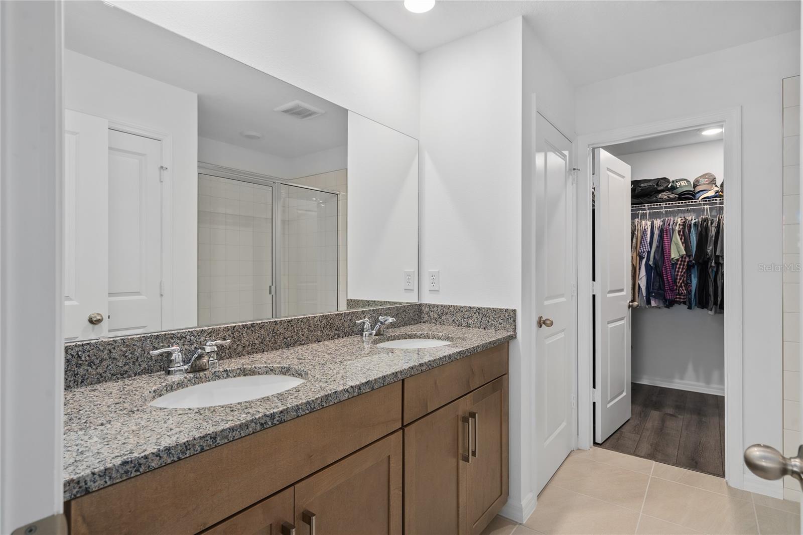 Image 20 of 44 For 655 Clark Street