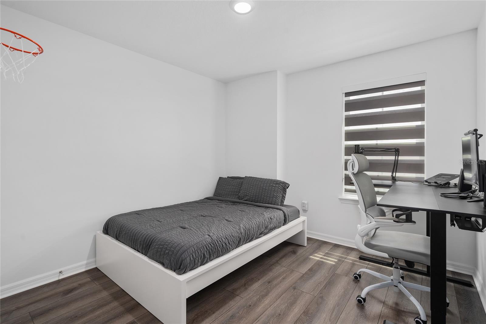 Image 25 of 44 For 655 Clark Street