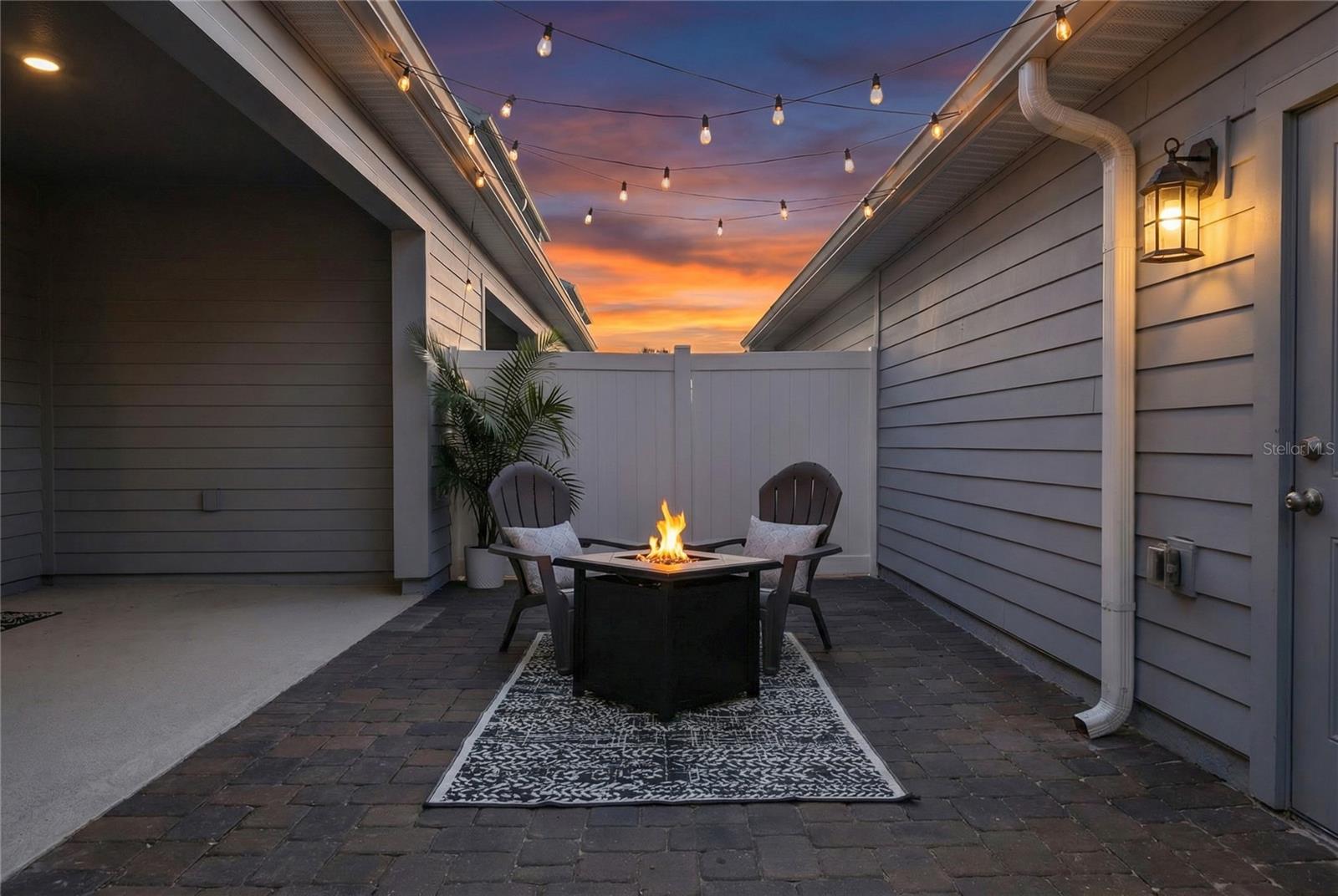 Image 43 of 44 For 655 Clark Street