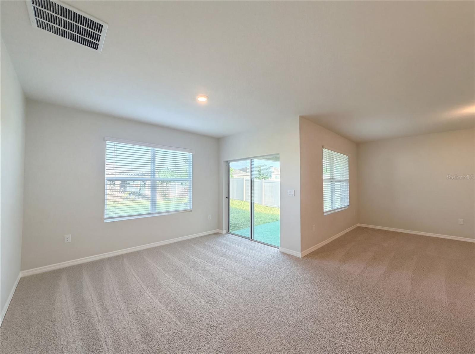 Image 3 of 21 For 1818 Irby Court