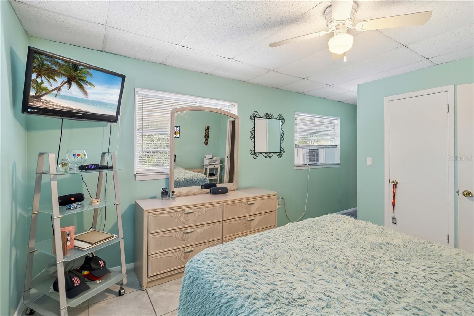 Image 16 of 27 For 6210 Spanish Oak Drive