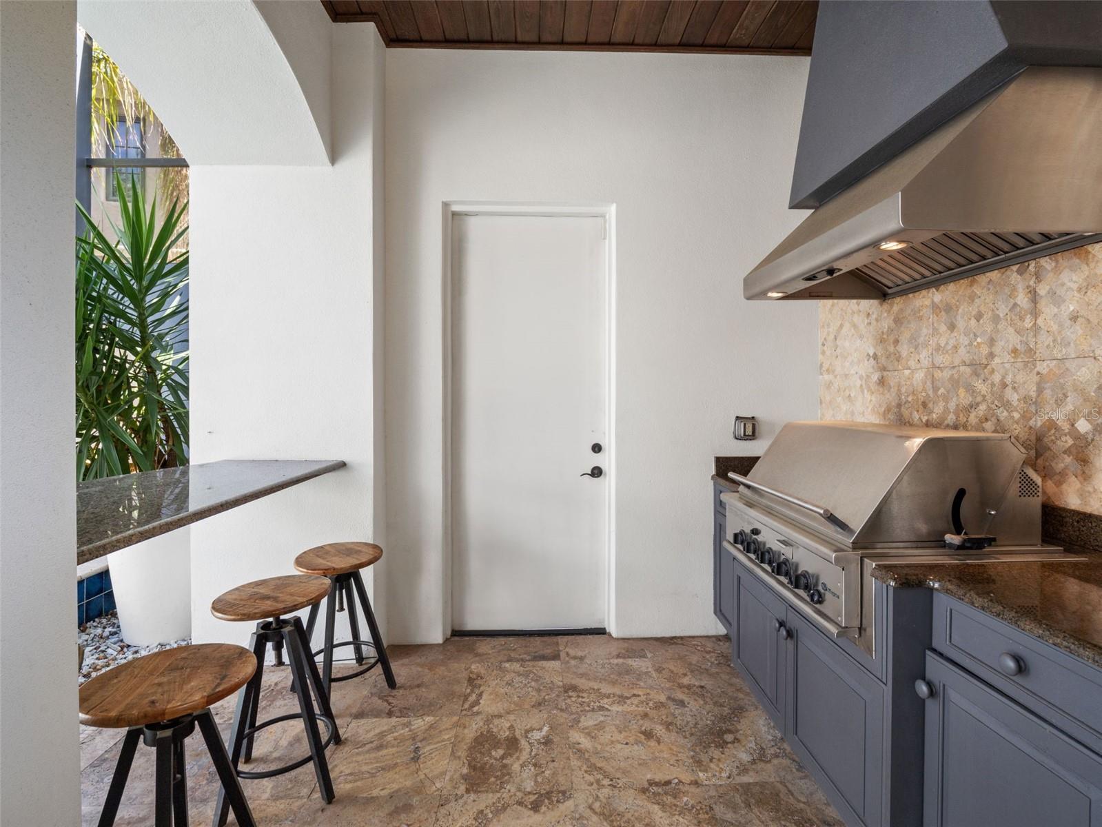 Image 20 of 72 For 9849 Covent Garden Drive