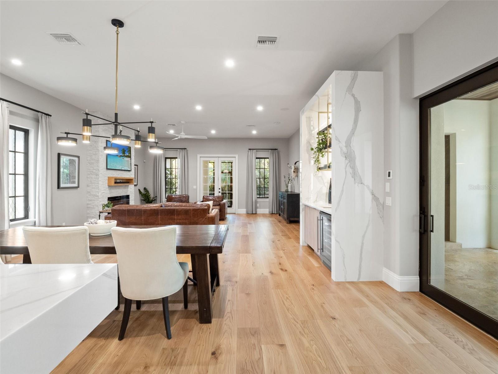 Image 34 of 72 For 9849 Covent Garden Drive