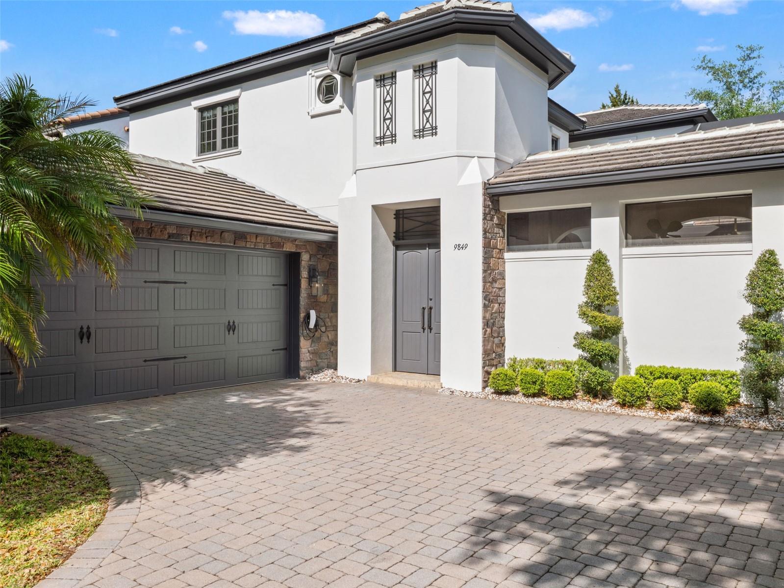 Image 5 of 72 For 9849 Covent Garden Drive