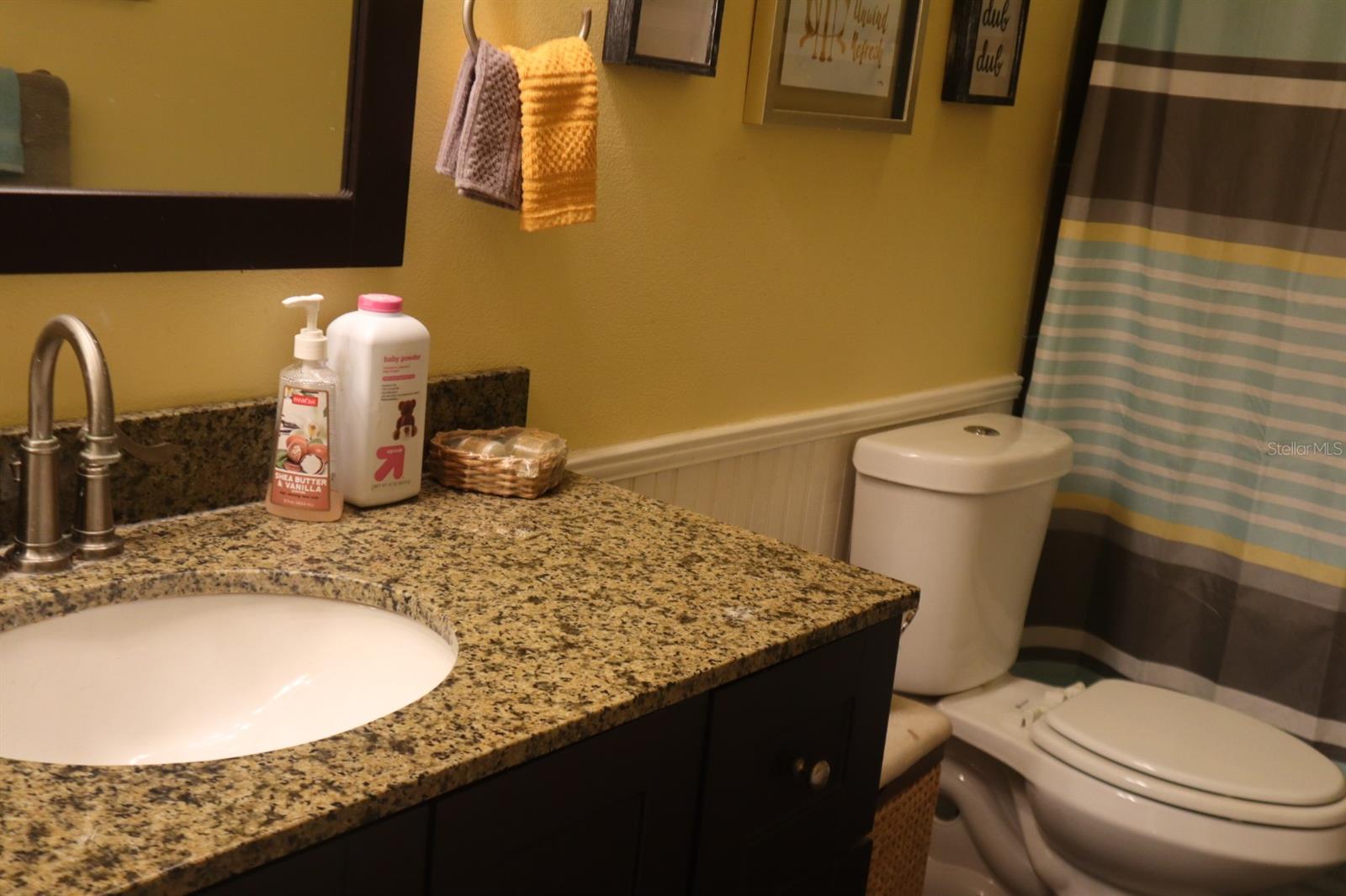 Image 20 of 26 For 5410 Old Oak Tree Dr