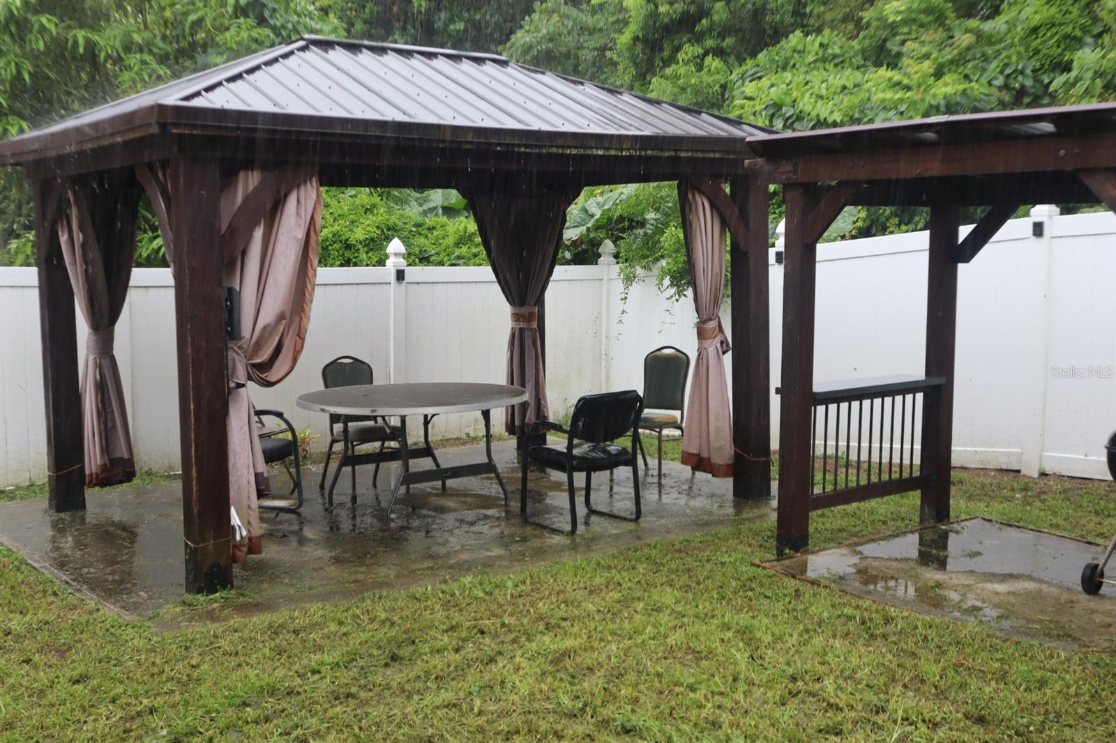 Image 26 of 26 For 5410 Old Oak Tree Dr