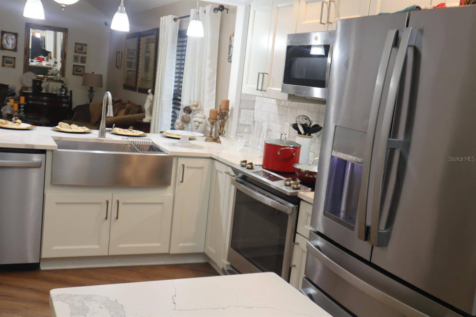 Image 7 of 26 For 5410 Old Oak Tree Dr