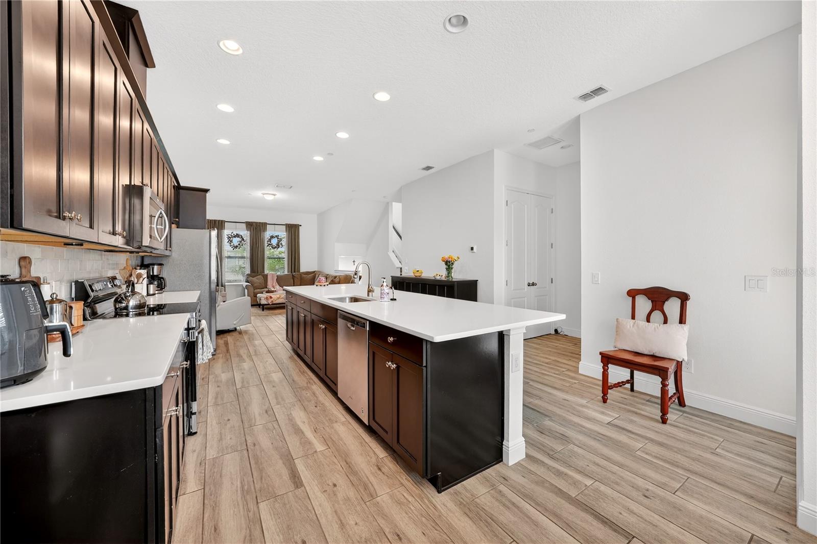 Image 14 of 58 For 8412 Karrer Ter